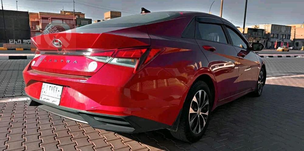 هیوندای ئەلەنترا